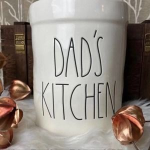 RAE DUNN FARMHOUSE HOME DECOR DAD PAPA FATHER KITCHEN UTENSILS CROCK COOK CAKE